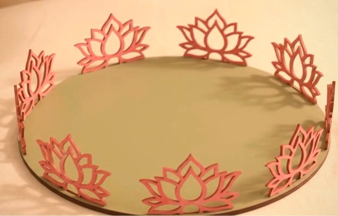 Lotus trays